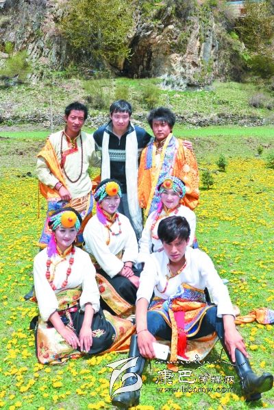 把美人裝進(jìn)心里，把美景留給眼睛